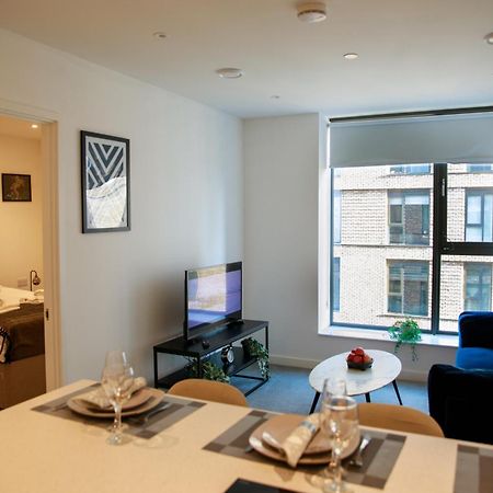 Trafford Suite Modern 1 Bed With Cinema Room 맨체스터 외부 사진